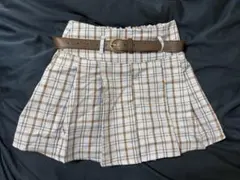 ピンクラテ　スカート