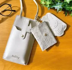 【未使用】miffy(ミッフィー) スマホも入る トリプルショルダーポシェット