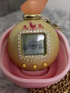 ファンファンファーマシィー アルデルの小びん たまごっち類似品