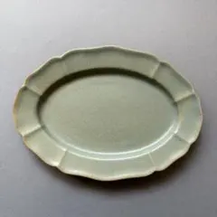 美濃焼　オーバルプレート　リムプレート　オリーブグリーン　24.5cmのサムネイル