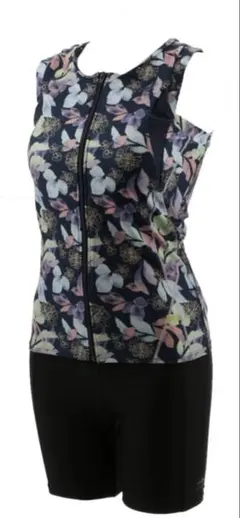 花柄タンクトップとショートパンツの水着セット　TIGORA