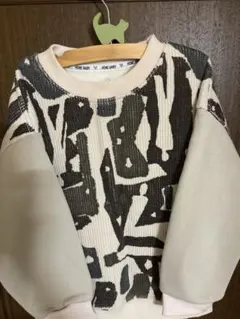 ボーイズ　裏起毛トレーナー