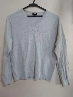 UNIQLO ユニクロ　Ｖネックセーター　グレー　Mサイズ　シンプル