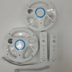 No.2210　任天堂　Wiiハンドル２個、Wiiリモコン２個セット