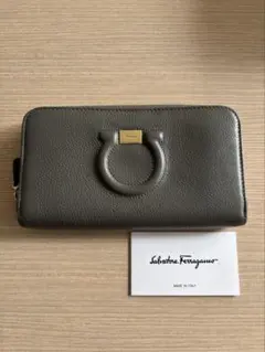 402 極上美品 Ferragamo サルバトーレフェラガモ 長財布 402 極上美品 Ferragamo サルバトーレフェラガモ 長財布 | Mercari
