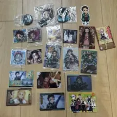 鬼滅の刃 22点まとめ売り ※バラ売り可 - メルカリ