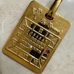 ネックレス ペンダントトップ 18金 K18 刻印あり カレンダー プレートのサムネイル