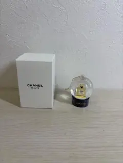 CHANEL スノードーム N°5モチーフ