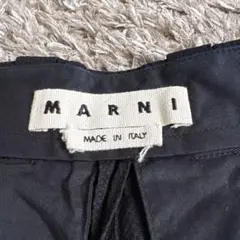 値引き中！MARNI ブラック　 ショートパンツ