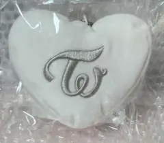 Item thumbnail for item 34143d3c-f0b7-493d-83e7-4167bdd5f0f0