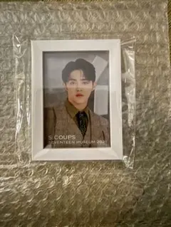 SEVENTEEN MUSEUM 2021 フレームスタンド エスクプス