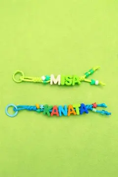 【オーダー受付中】オリジナルネームタグ ハンドメイド ビーズ パラコード 名前