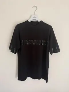 〈新品タグ付き〉MONCLER Tシャツ ブラックライン 同色ブランドロゴ