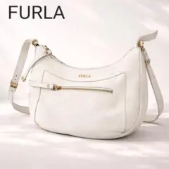 フルラ FURLA ショルダーバッグ 半月型 レザー オフホワイト 白系