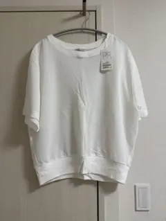 【新品✨】UNITED ARROWS Tシャツのサムネイル