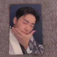 ATEEZ アチズ サン ユニバ特典 トレカ ユニバーサル