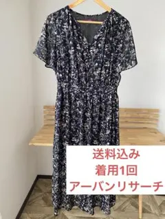 【送料込み】アイテムズアーバンリサーチ 花柄 シフォンワンピース ブラック