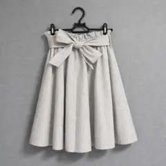 【美品】NICE CLAUP ひざ丈　スカート　フレア　春夏　ストライプ　リボン