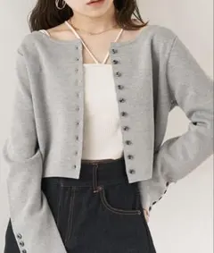 新品タグ付き Chico チコ ミラノリブ配色ボタンチビ　カーディガン　グレー