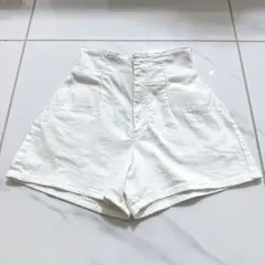 snidel バックリボン　ホワイト　ショートパンツのサムネイル