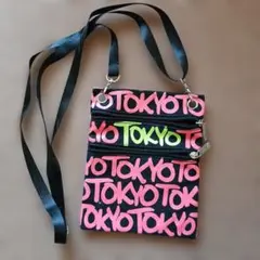 TOKYOロゴ サコッシュバッグ