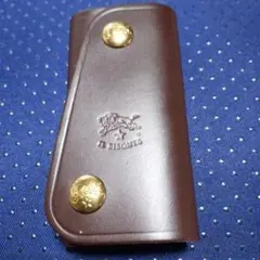 美品　IL BISONTE イルビゾンテ　キーケース　4連　ユニセックス