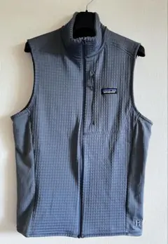 完売モデル】patagonia 26ss R1ベスト ブラック M パタゴニア - メルカリ
