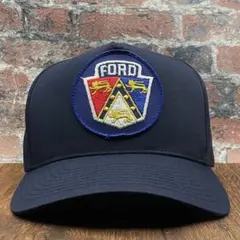 love ear art キャップ