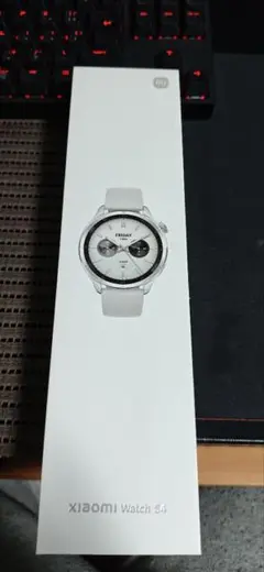 【即購入可】Xiaomi Watch S4ホワイト