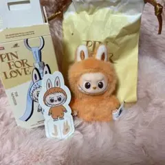 ラブブ LABUBU PIN FOR LOVE ミニラブブ イニシャル 【J】