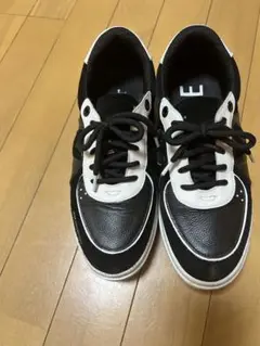 スコットクラブ　nouer スニーカー 黒/白