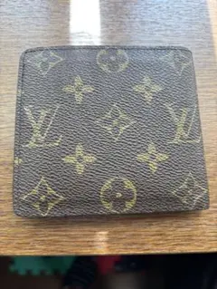 LOUIS VUITTON モノグラム 二つ折り財布 ヴィノンのサムネイル