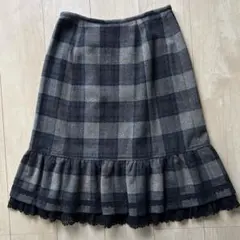ピンクハウス　チェック柄フレアスカートのサムネイル