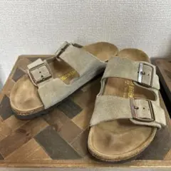 BIRKENSTOCK アリゾナ スエード サンダル ベージュ 39 25cmのサムネイル