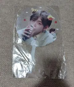 BTS　V　透明うちわ