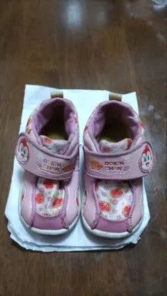 ドキンちゃんスニーカー 14センチ