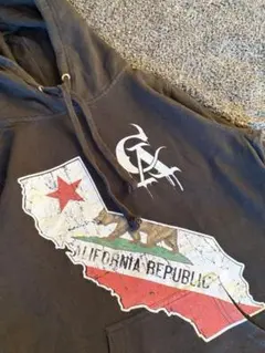 Item thumbnail for item 8d203730-576b-4aae-b2e4-450ba1703794