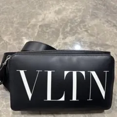 2026年最新】VALENTINO メンズ ショルダーバッグの人気アイテム - メルカリ