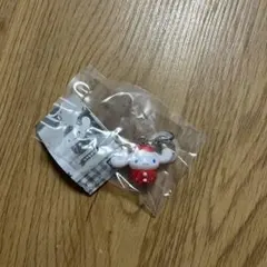 サンリオキャラクターズ　いちごめじるしアクセサリー　シナモン