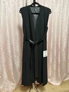 新品タグ付き☆オペーク 大草直子コラボ ジレのサムネイル