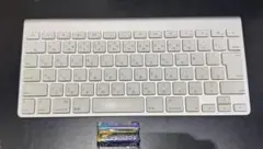 中古　Apple Wireless Keyboard A1314 日本語