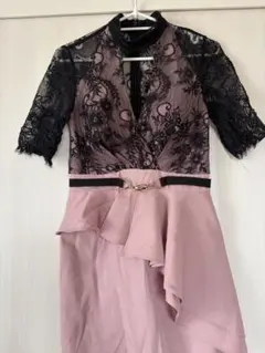 レースとフリルのナイトドレス(3/31まで出品)