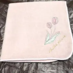 DECO チューリップ刺繍 タオルハンカチ　未使用　タグ付き