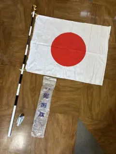 国旗セット 祝日掲揚用 収納ケース付き 昭和レトロ 国旗セット 祝日掲揚用 収納ケース付き 昭和レトロ - メルカリ
