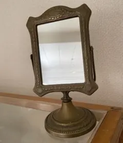 Item thumbnail for item 9a8f3371-cc45-48f8-82a3-80b21837034a