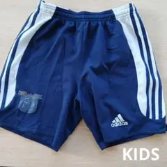 adidas ネイビー ハーフパンツ キッズ