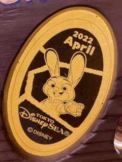スーベニアメダル　2022年　4月　マンスリー　ディズニーシー