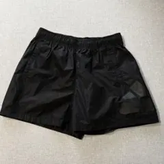 【美品】adidas ブラック ショートパンツ　Mサイズ