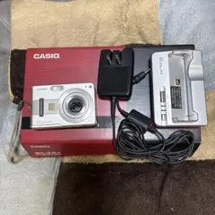 CASIO EXILIM EX-Z57 本体 デジタルカメラ　ジャンク