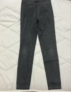 UNIQLO スキニーパンツ Sサイズ グレー
